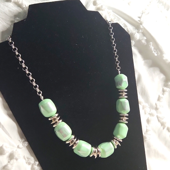 Chic Mint Green Beaded Necklace with Silver Accents - Picture 3 of 5